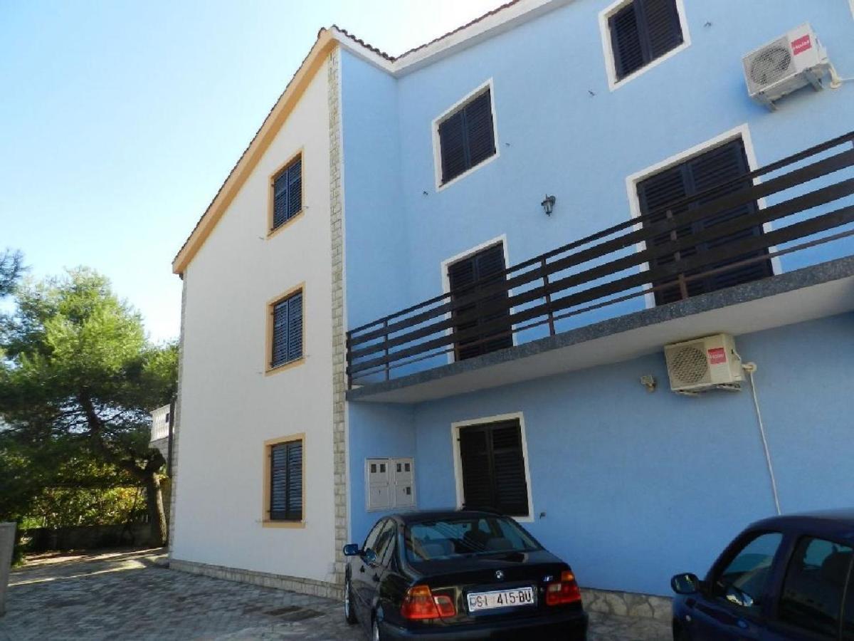 Apartments Miljenka Vodice Ngoại thất bức ảnh