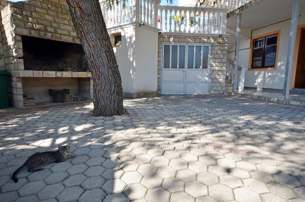 Apartments Miljenka Vodice Ngoại thất bức ảnh